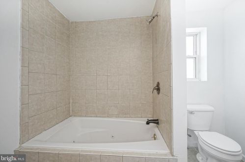 2576 Cedar St, Philadelphia PA 19134-4449 exterior