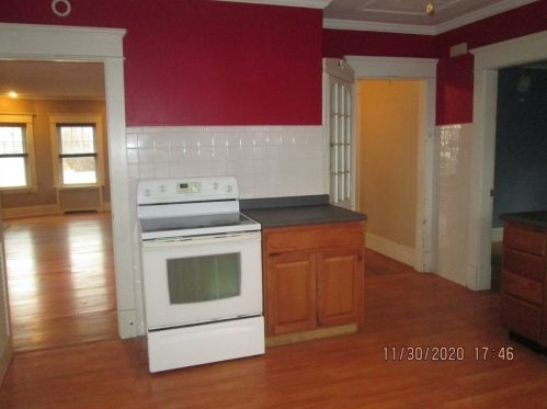 24 Henry Harris St, Chicopee MA 01020 exterior