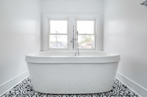 1522 Menard Ave, Chicago IL  60651-1129 exterior