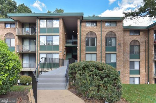 493 Armistead St, Alexandria VA 22312-2823 exterior