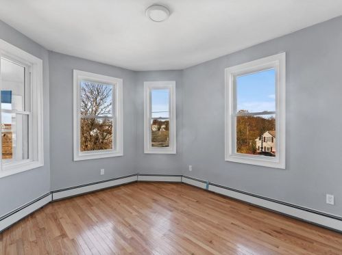 47 Luna St, Providence RI 02904-2478 exterior