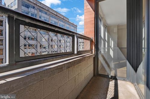 631 D St, Washington DC 20004-2902 exterior