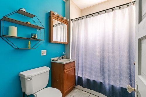 5212 Montrose Ave, Chicago IL 60706-7161 exterior