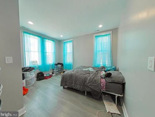 6217 Chestnut, Philadelphia PA 19104-3120 exterior