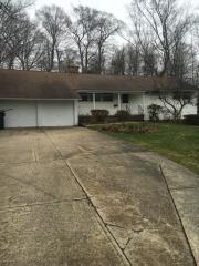 5757 Spring Grove Dr, Cleveland OH  44139-1968 exterior