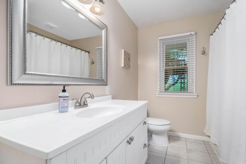 5148 Bronson Blvd, Kalamazoo MI 49024-5744 exterior