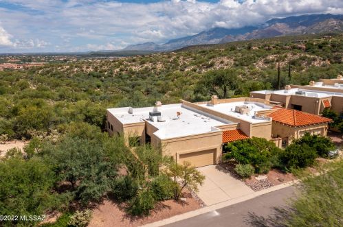 1035 Camino Diestro, Tucson AZ 85704-7694 exterior