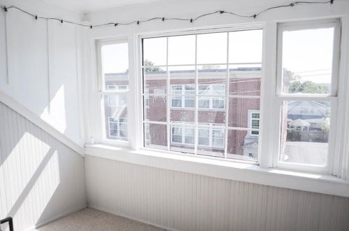 68 5 Ave, Woonsocket RI 02895-5019 exterior