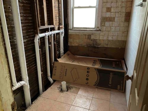 7519 May St, Chicago IL 60620-2955 exterior