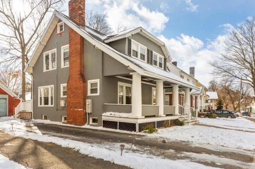 55 Burton St, Springfield, MA 01108-2252