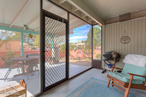 318 Calle Del Chancero, Green Valley AZ 85614-3028 exterior