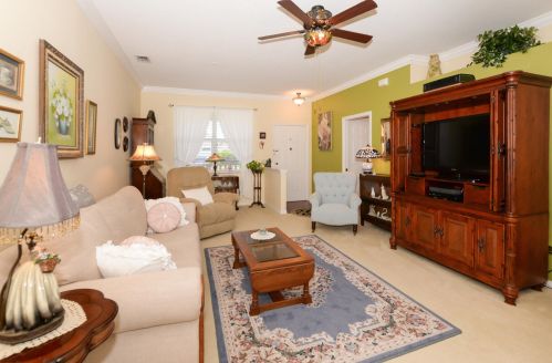 1027 Tuscany Dr, Fort Pierce FL  34986-2188 exterior