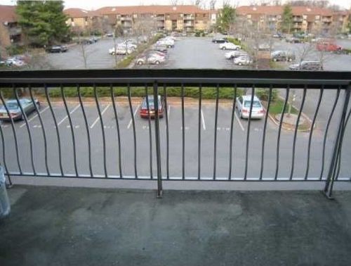 1429 Raspberry Ct, Edison, NJ 08817-2730