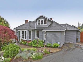 1123 57 Ave, Portland OR  97206-0891 exterior