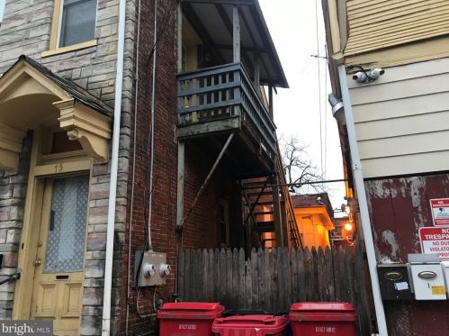 75 Evans St, Pottstown PA 19464-5548 exterior