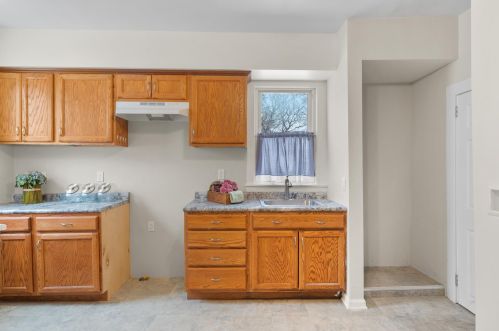 2410 12th St, Milwaukee WI  53215-3111 exterior