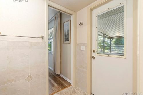 1460 Sunshine, Fort Pierce FL 34952-6009 exterior