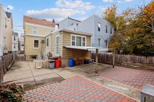 4520 Cottage, Union City NJ 07087-2702 exterior