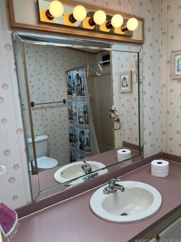 470 Natalie Dr, Fort Pierce FL 34952-7952 exterior