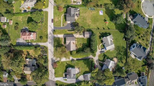 576 Kromer Ave, Berwyn PA 19312-1318 exterior