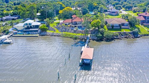 2255 Tropical Trl, Merritt Island FL 32952-4102 exterior