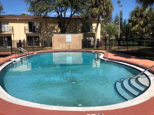 7505 Bolanos Ct, Tampa FL  33615-2408 exterior