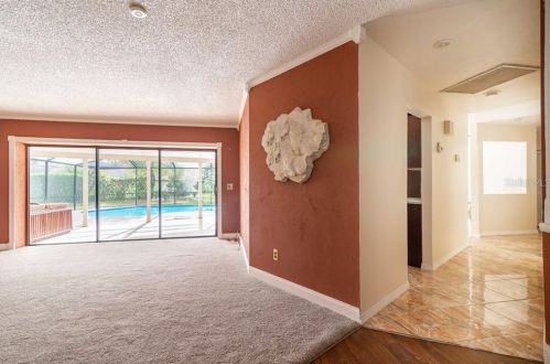 4302 Middle Lk Dr, Tampa FL 33624-3411 exterior