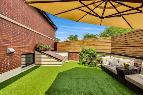 2047 Honore St, Chicago IL  60614-3910 exterior