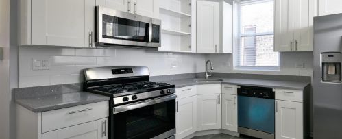 5029 West End Ave, Chicago IL 60644-2156 exterior