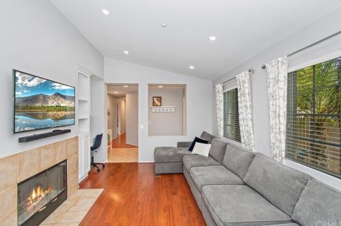 419 Condor Ave, Brea, CA 92823-1008