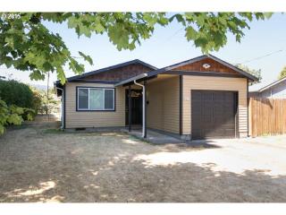 9804 Hudson St, Portland, OR 97203-1512