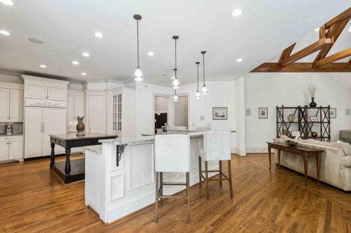 4968 Long Is Dr, Atlanta GA 30327-4904 exterior