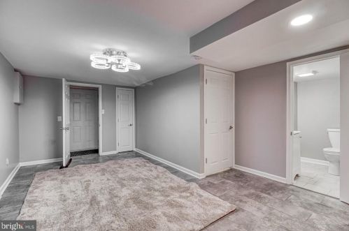 10829 Academy Rd, Philadelphia PA 19154-3901 exterior