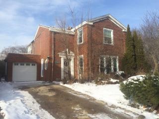 5032 Central Park Ave, Chicago IL  60655-3416 exterior