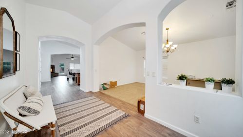 4977 Louis River Way, Tucson AZ  85718-4756 exterior