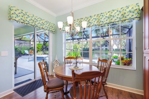 2332 Is Cv Cir, Naples FL 34109-0343 exterior