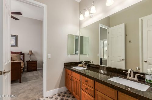 3373 Oriole Way, Chandler AZ 85286-4361 exterior