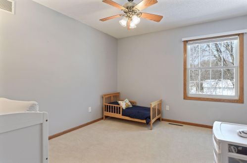 799 Ashley Dr, Chaska MN 55318-1540 exterior