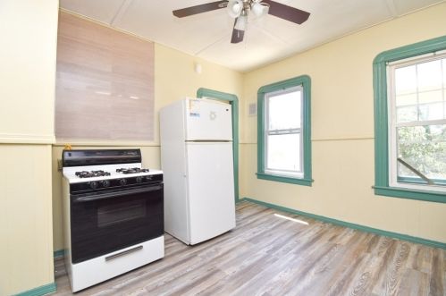 132 Alderman St, Springfield MA 01108-2121 exterior