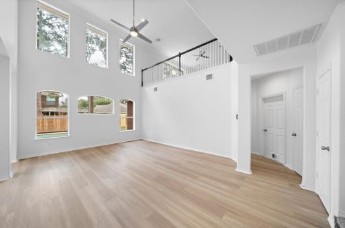 18330 Marlin Waters Dr, Humble TX 77346-8005 exterior