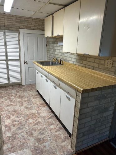 111 Center St, Suring WI 54174-9554 exterior