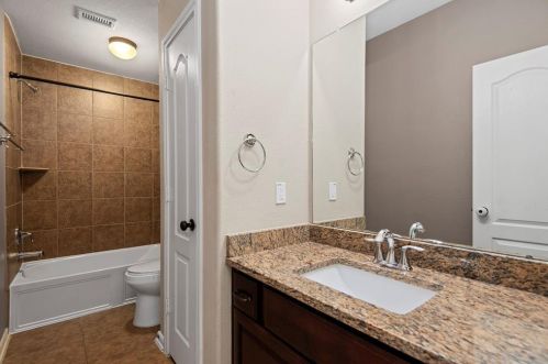 8642 Lighthouse Lk Ln, Humble TX 77346-5802 exterior