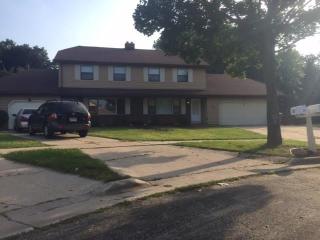 27 Obrien Ct, Madison, WI 53714-2012