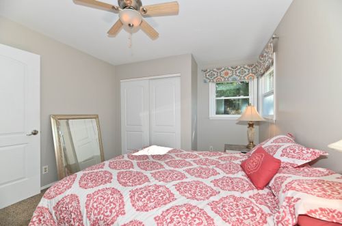 2726 110th St, Milwaukee WI  53227-3015 exterior