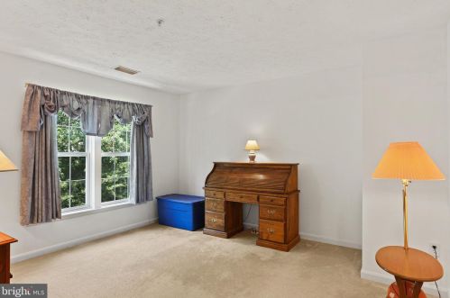 224 Foxtree Dr, Glen Burnie MD 21061-6347 exterior