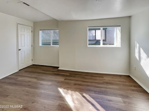 820 32nd St, Tucson AZ  85713-3615 exterior