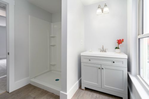 52 Pembroke Rd, Concord NH 03301-5707 exterior