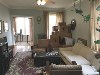 2701 Giddings St, Chicago IL  60625-5591 exterior