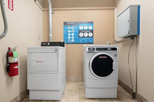 160 Academy St, Poughkeepsie NY  12601-4515 exterior