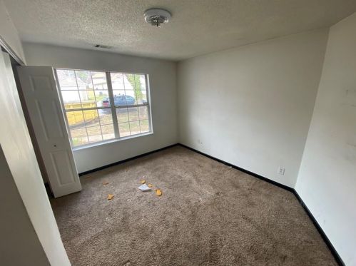 2225 Parkside Dr, Austell GA 30106-2742 exterior